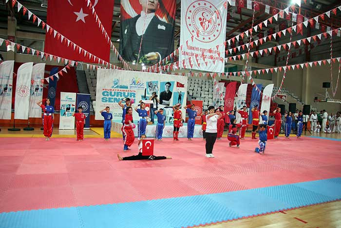 19 Mayıs Atatürk’ü Anma Gençlik ve Spor Bayramını Coşku ile Kutladık