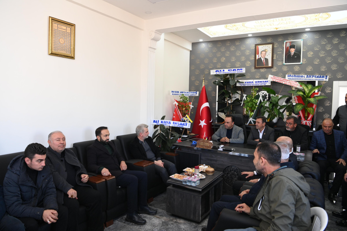 Başkan Görgel’den Dulkadiroğlu Muhtarlar Derneğine Ziyaret