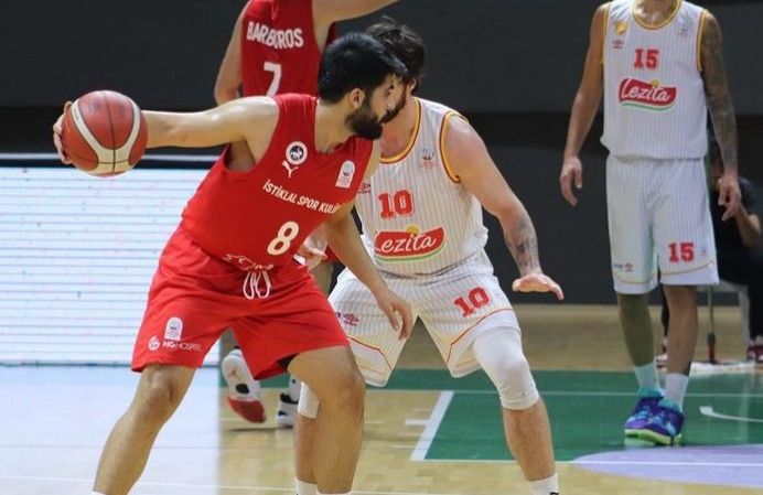 İstiklalspor Dostluk ve Rekabet İçinde Galip Döndü!