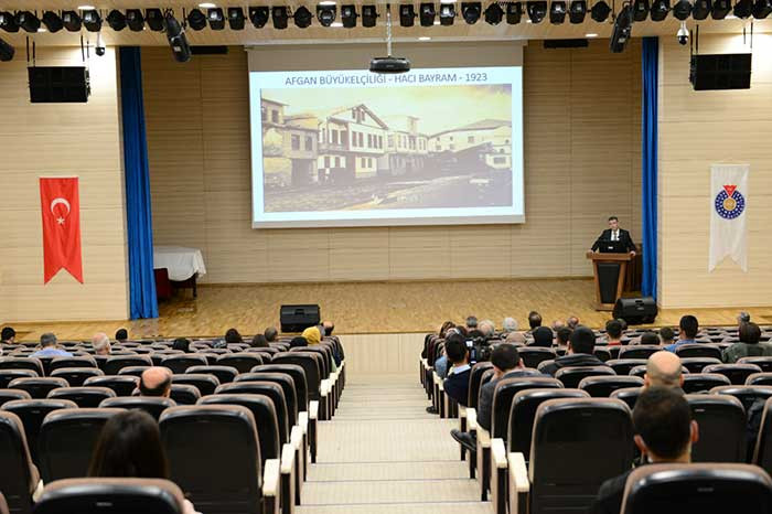 KSÜ'de, ‘Açılışının 102 yılında Türkiye Büyük Millet Meclisi ve Milli Egemenlik’ Konferansı Düzenlendi