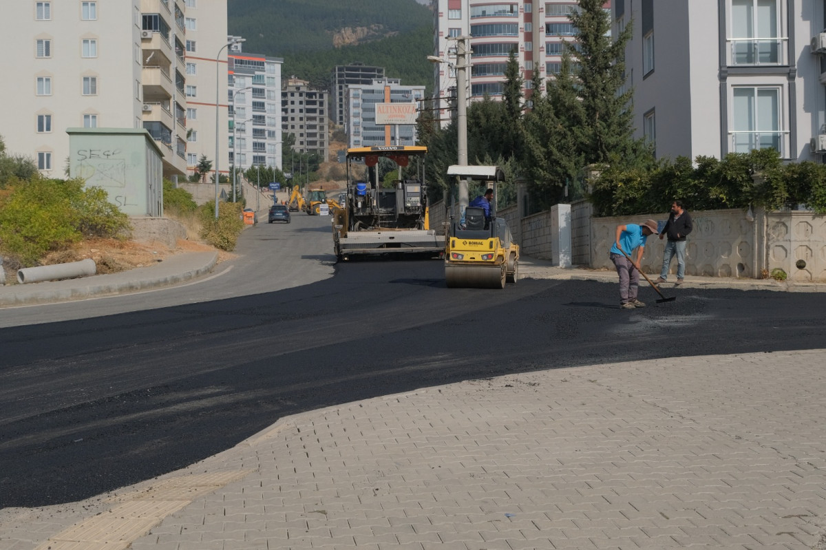 Onikişubat Belediyesi, yatırımlarıyla ulaşımı iyileştirmeye devam ediyor